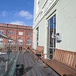 Hotel Waterloo & Backpackers