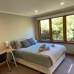 Spacious Wellington Family Oasis