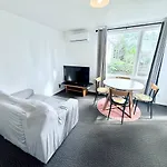Comfy 2 Bedroom Flat, Close To City