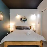 Cuba Mall Designer Apartment