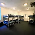 Nomads Capital Backpackers - Wellington (Adults Only)