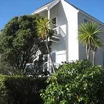 City Bed And Breakfast