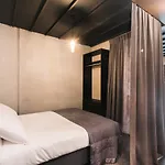 Beautiful Botanic Garden Apartment