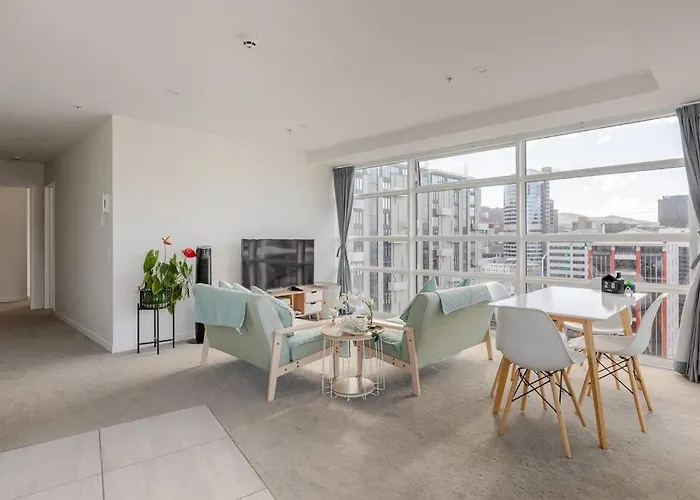 Harbor View Two Bedroom Apartment At Pinnacle