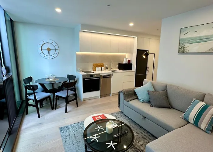 Brand New Cbd High Rise 1 Bed With Ocean View On The Doorstep Of Courtenay Place