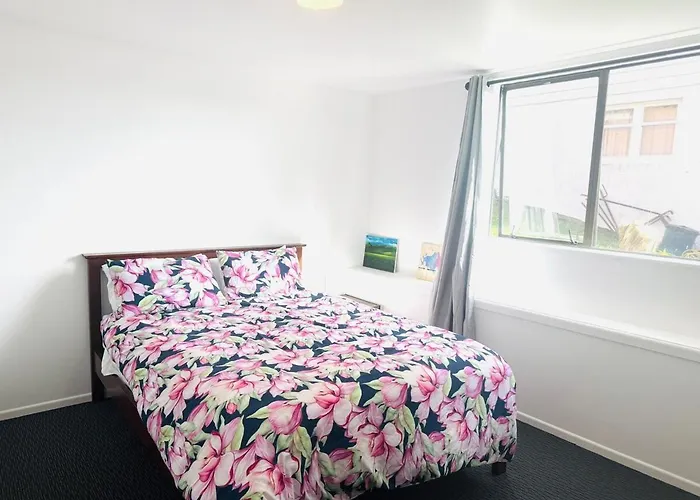 Comfy 2 Bedroom Flat, Close To City