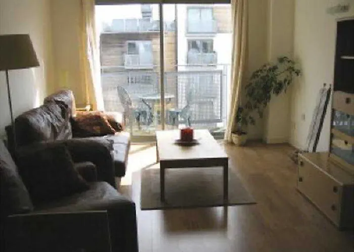 Central Terrace Apartment Hotel