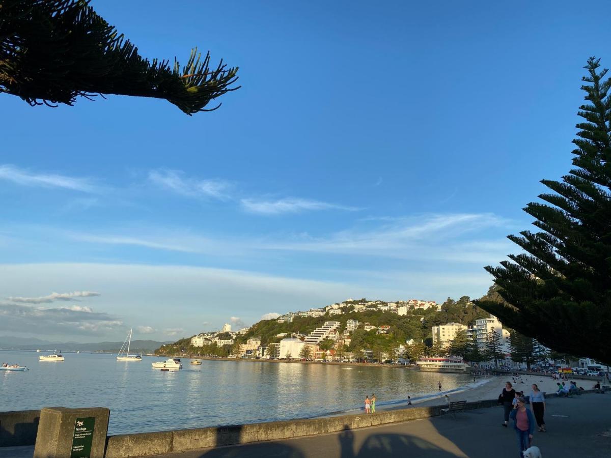 House In Oriental Parade *