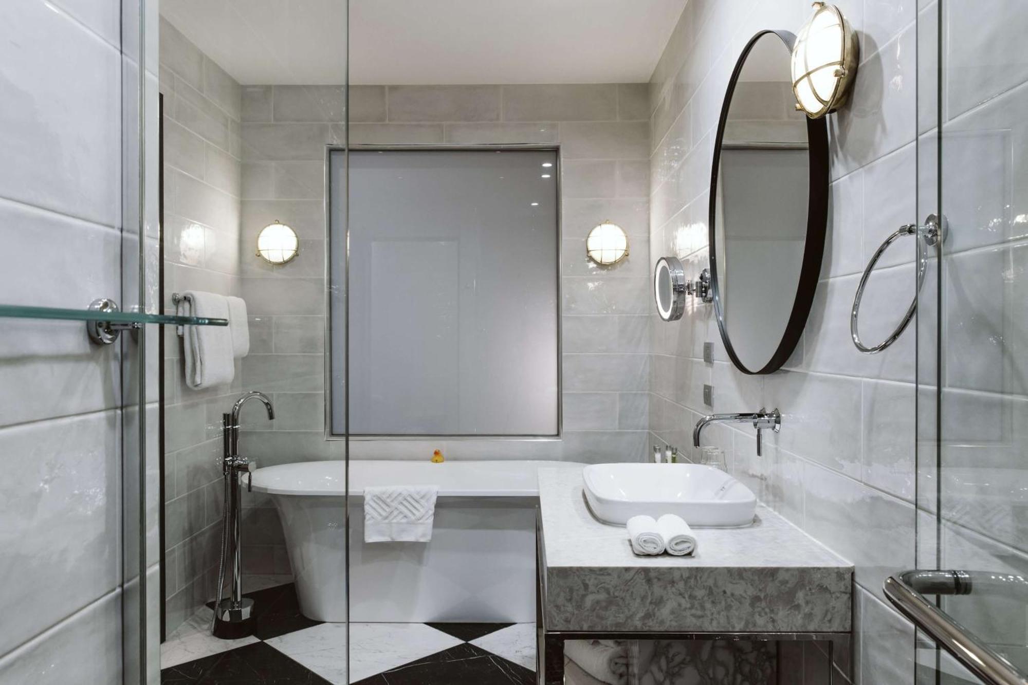 Hotel Doubletree By Hilton