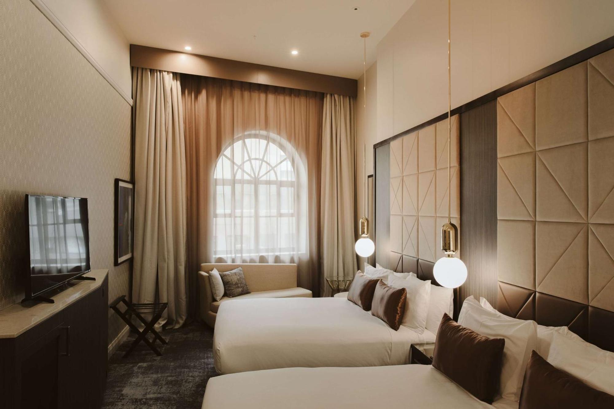 Doubletree By Hilton Hotel