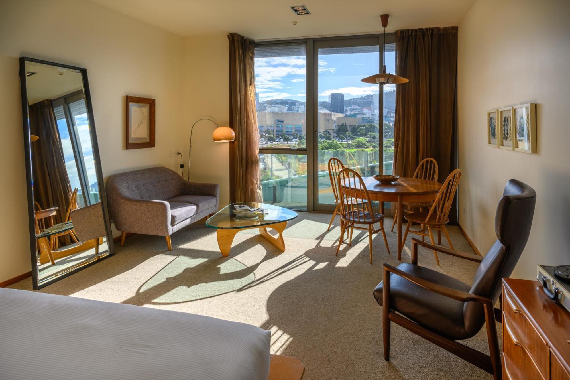 Ohtel Hotel 5*
