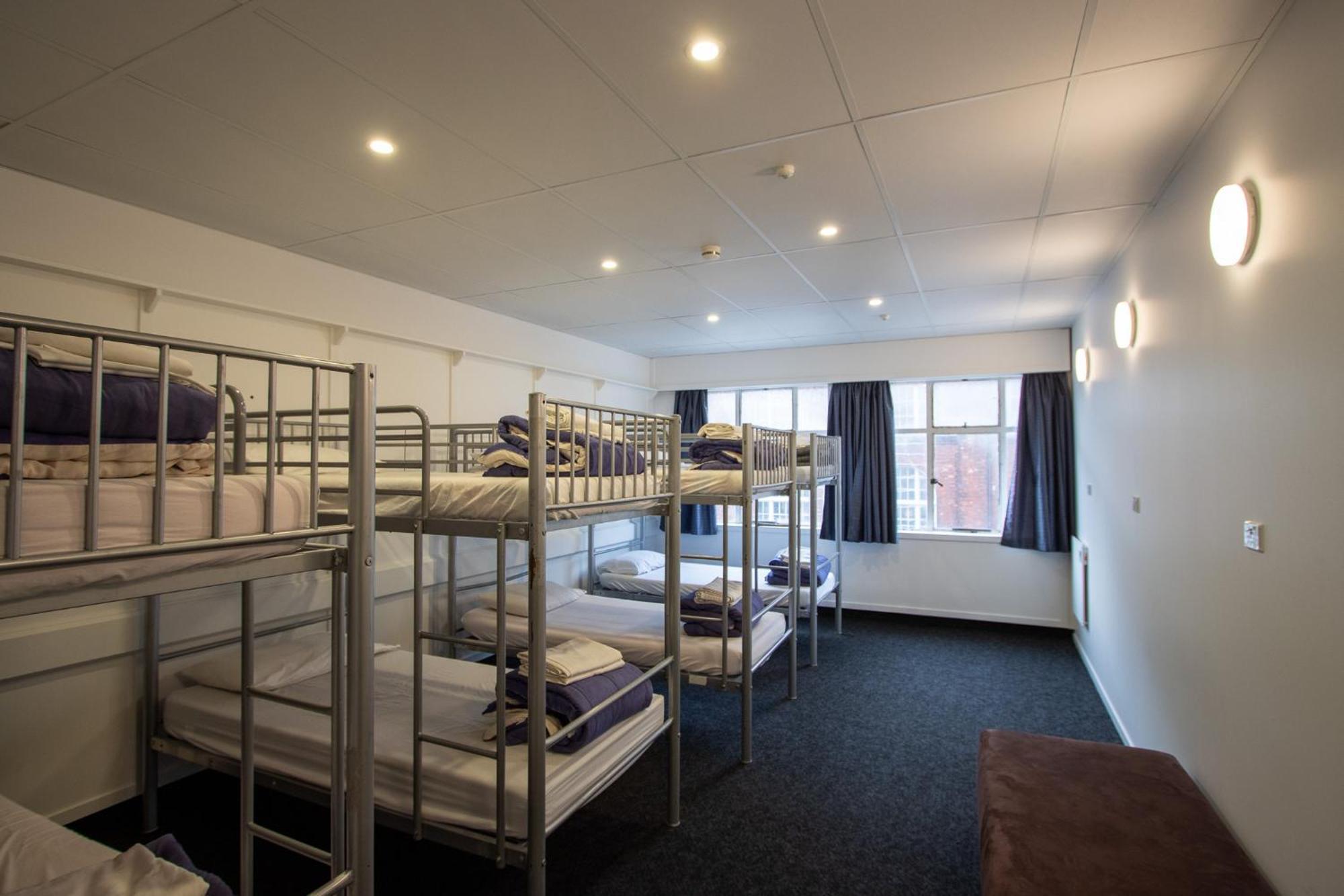 Waterloo & Backpackers Hostel