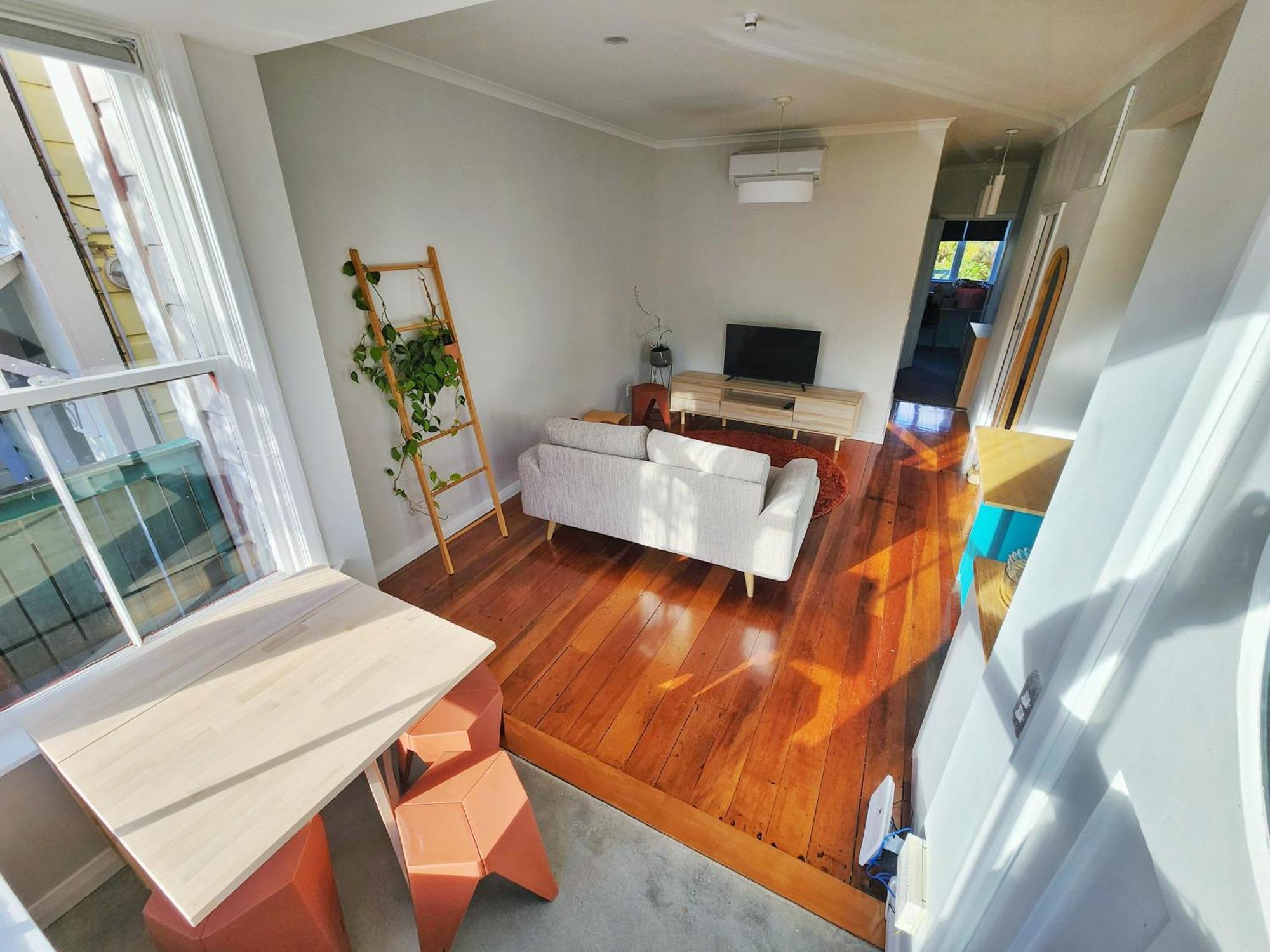 Apartment Edge Nest