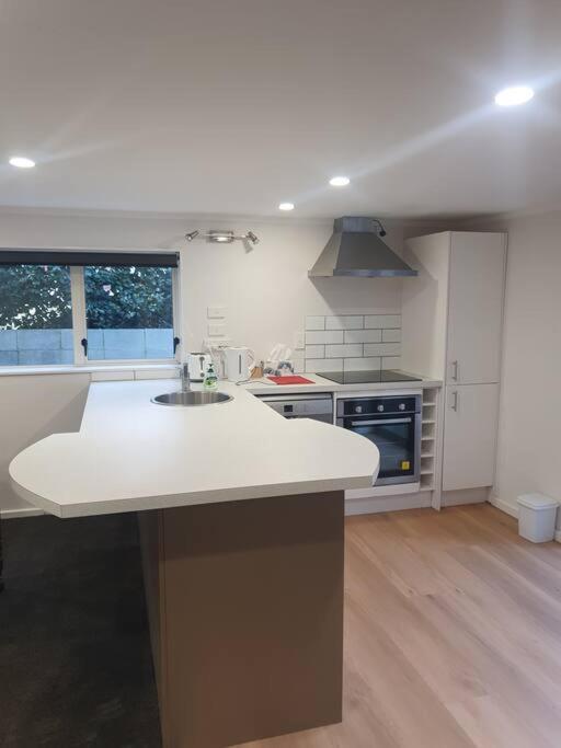 Little Nest In Ngaio Apartment *