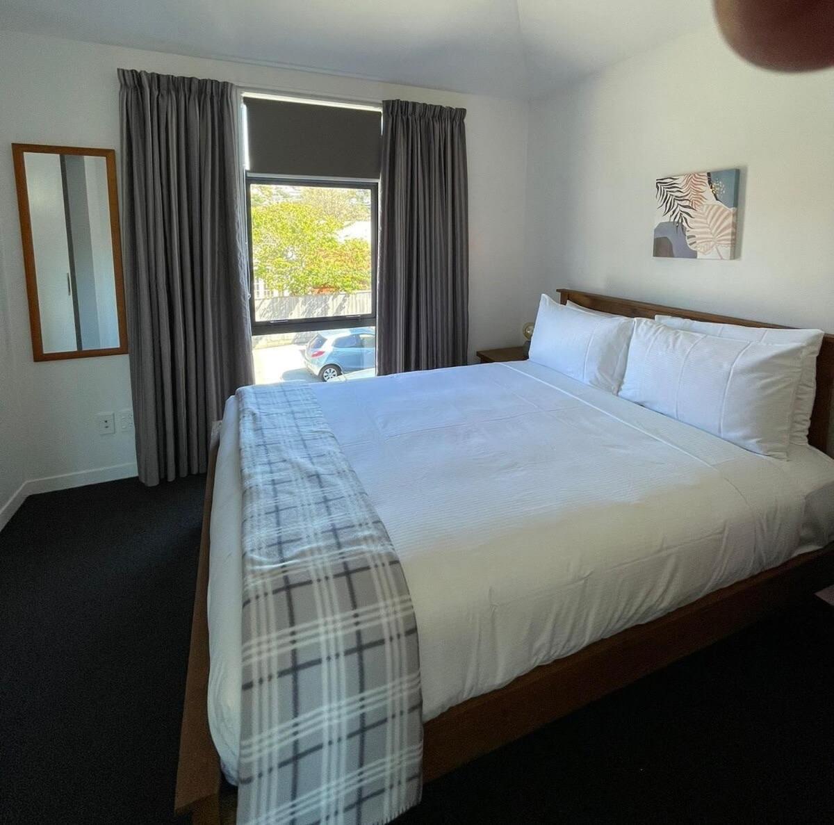 Executive Townhouse In Island Bay Holiday home