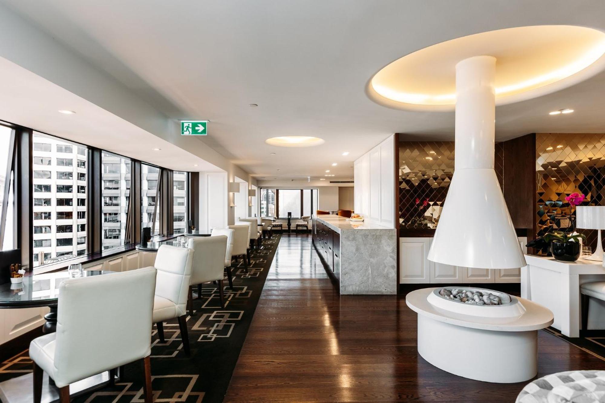 Intercontinental By Ihg Hotel