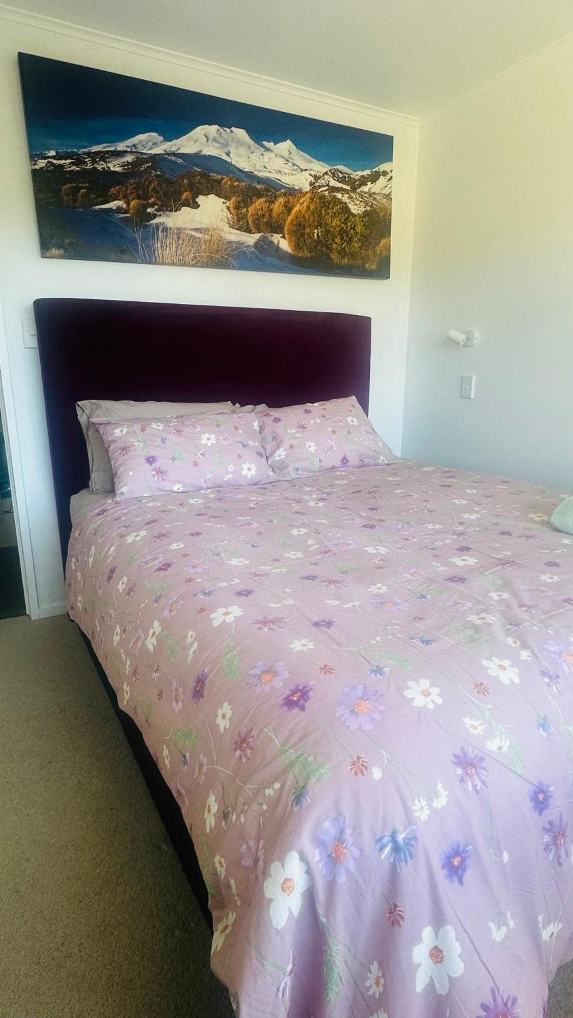 Bed & Breakfast Away From