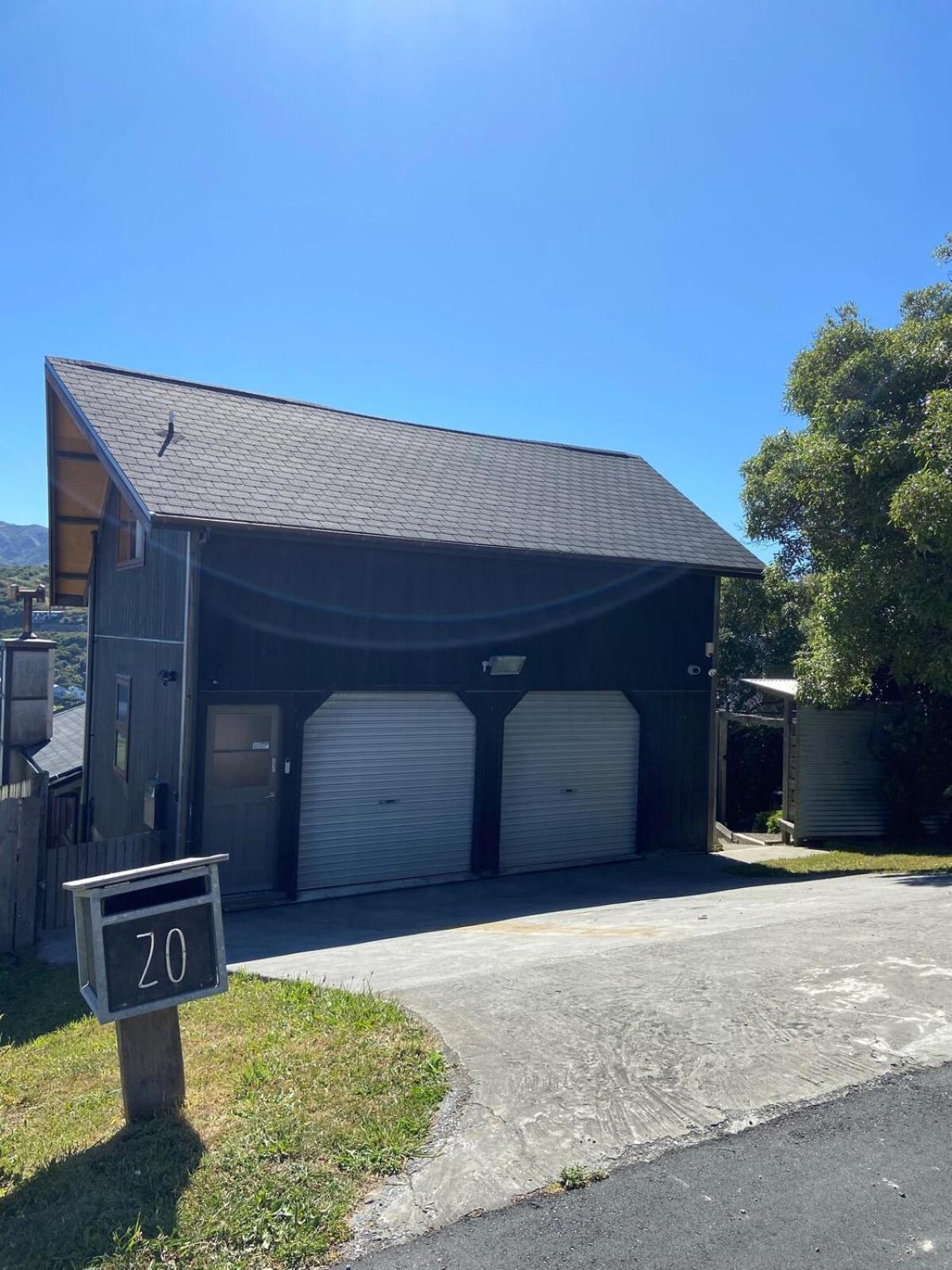 Spacious Family Oasis Holiday home Wellington