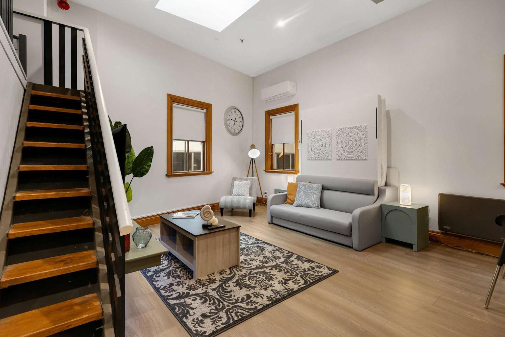 The Loft Apartment *