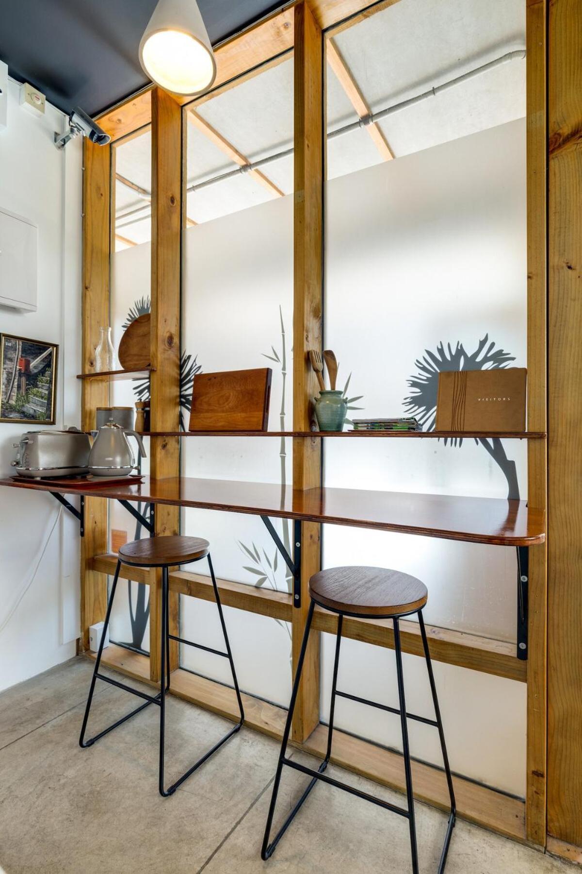 Cuba Mall Designer Apartment Wellington
