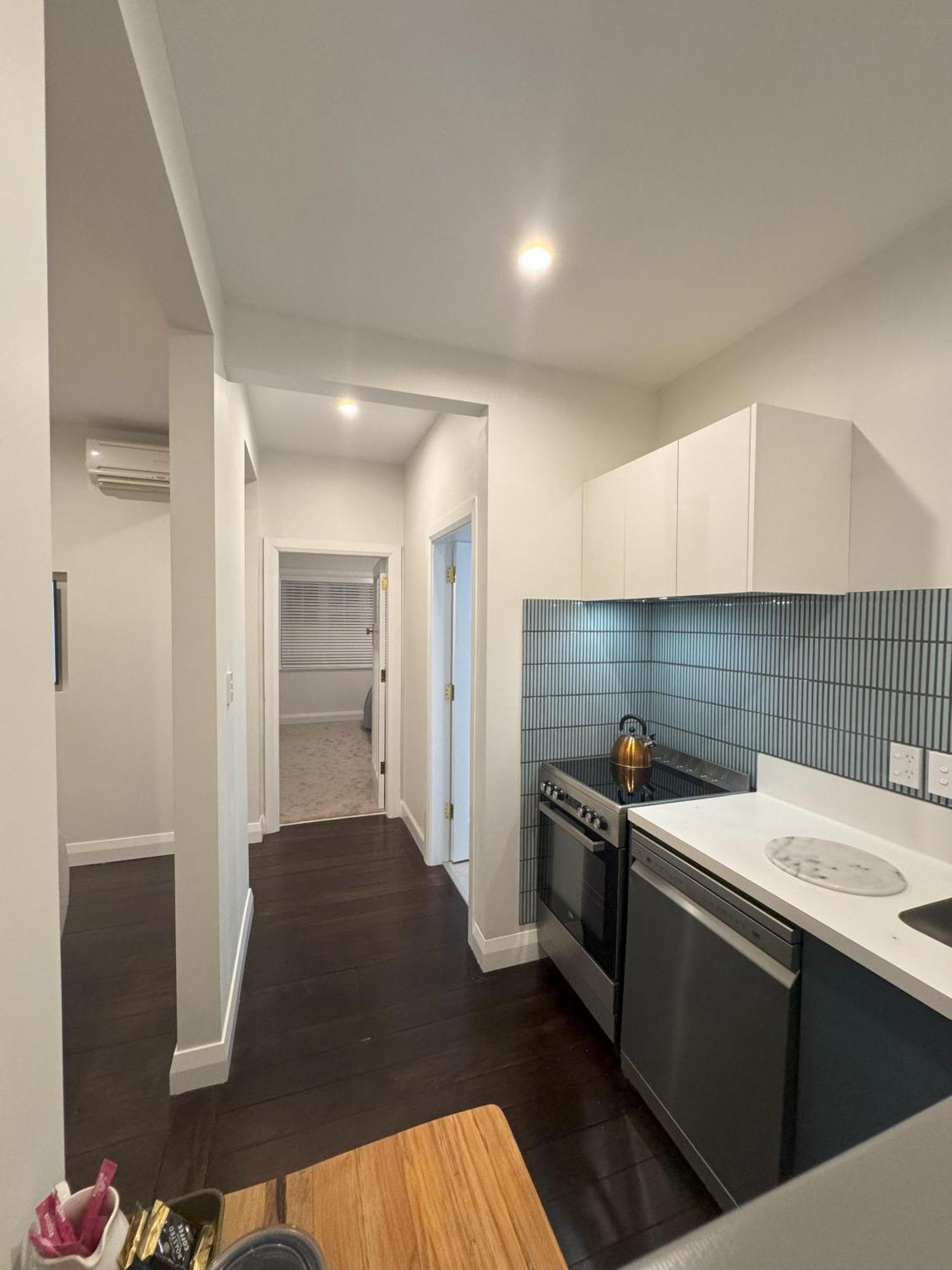Discerning In Thorndon Apartment Wellington