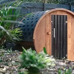 Urban Oasis With Sauna