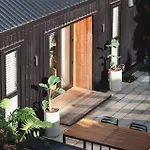 Urban Oasis With Sauna