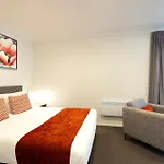 Quest On The Terrace Serviced Apartments