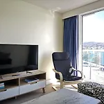 Oriental Bay Waterfront With 180 Views
