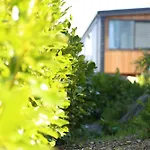 Skyline Vista - Entirely New House With Luxe Views, Espresso, Netflix & Free Parking