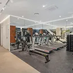 Stylish Stay On Courtenay - 1Br Apt