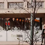 Spacious 2Br Oasis In Central Wellington W Terrace