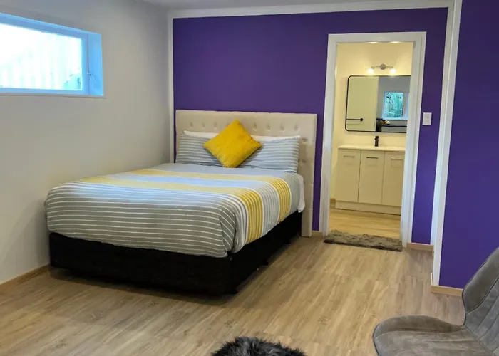 Brand New Entire Guesthouse