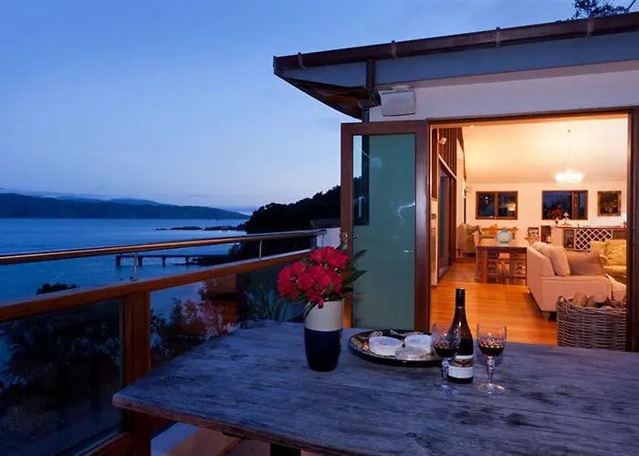 Edgewater Lodge B&B