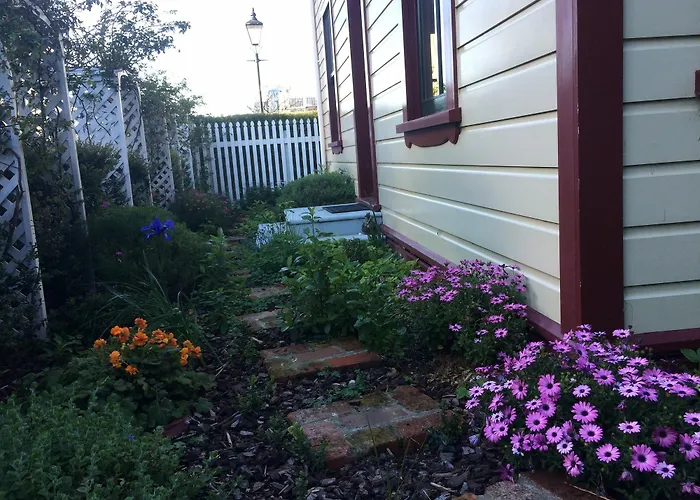 Wellington City Townhouse