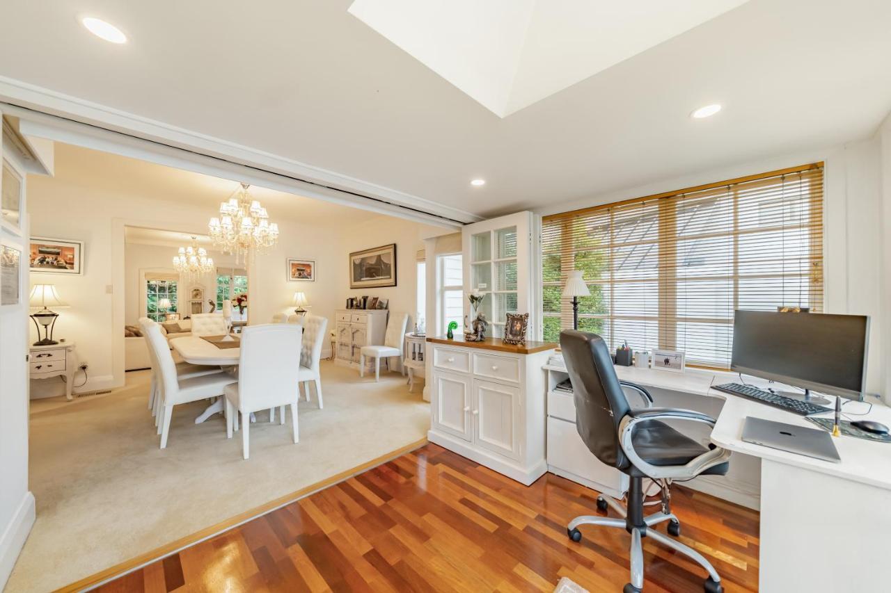 Woburn Retreat, Luxury For Perfect Getaway Villa