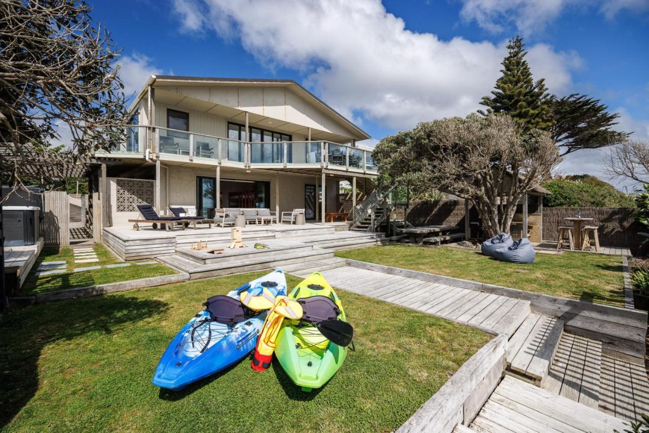 The Big Bach Holiday home Wellington