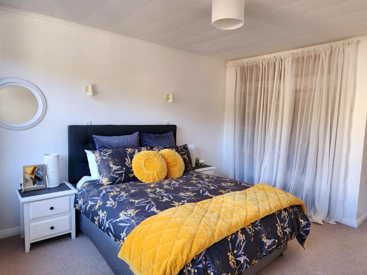 Abode On Abbott Apartamento