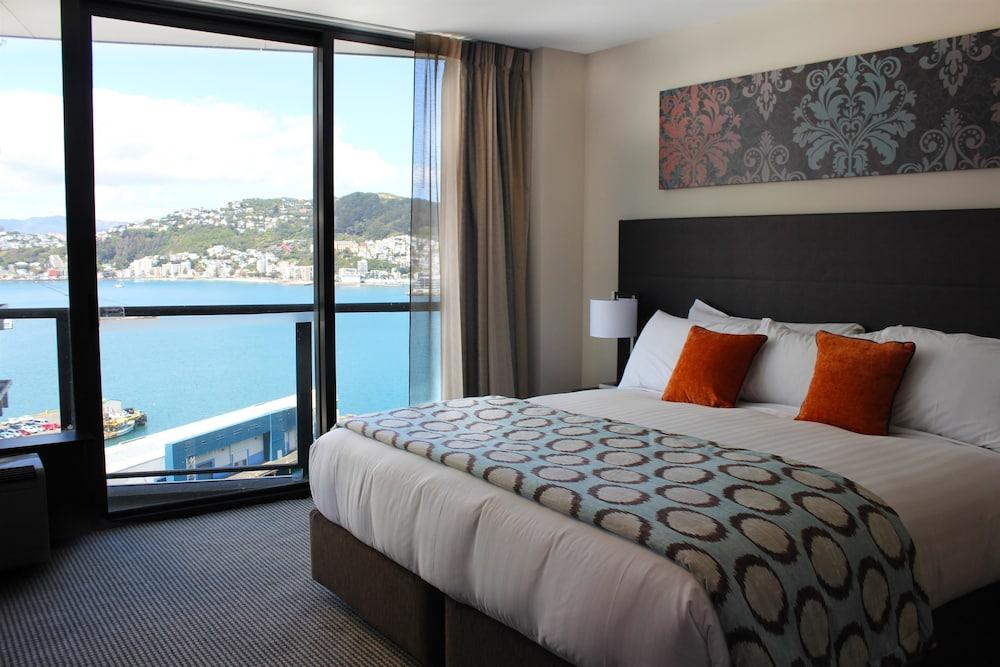 Rydges Hotel 4*