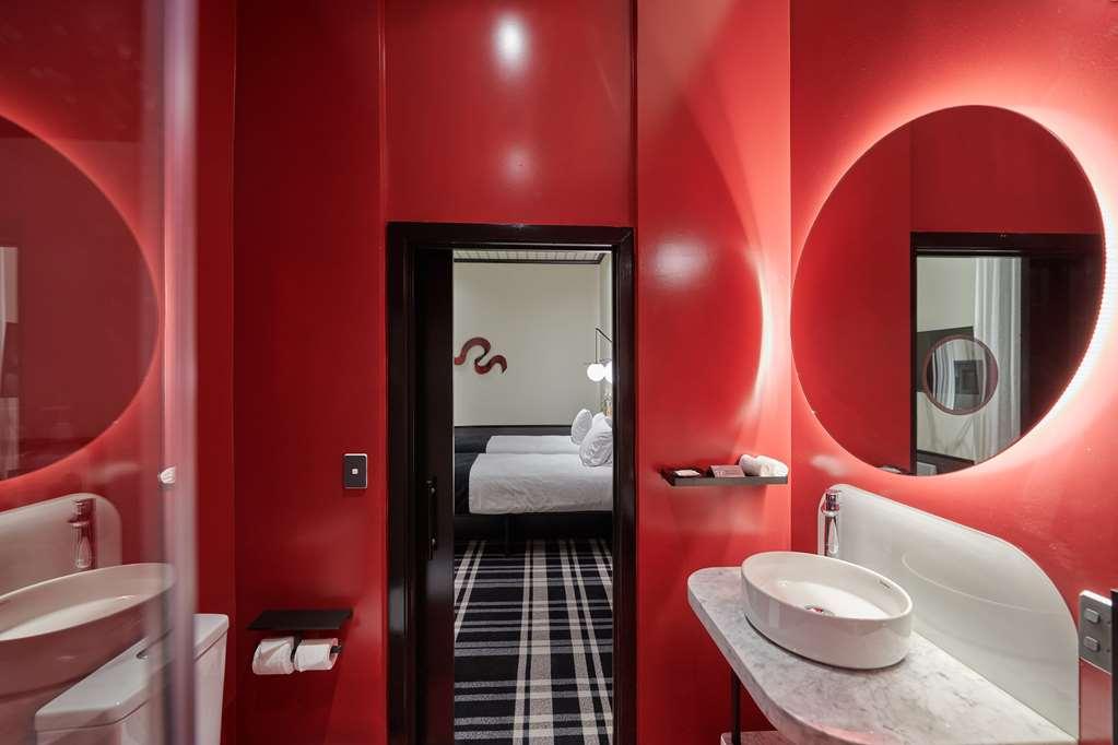 Naumi Hotel 4*
