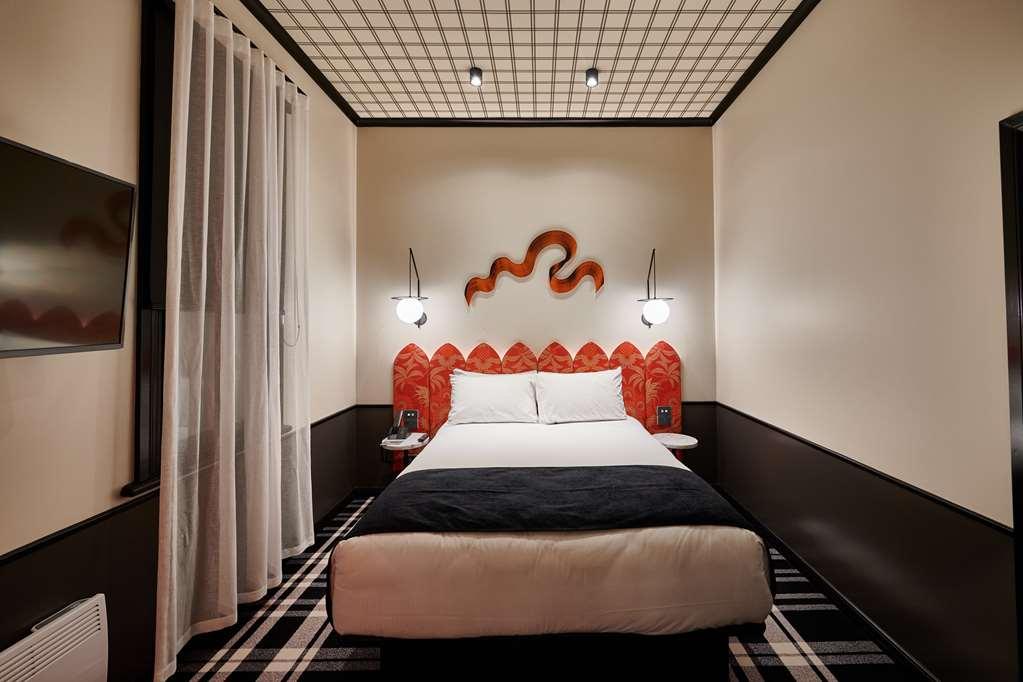 Naumi Hotel 4*