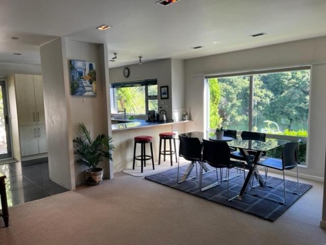 Holiday home Sebastian - Large Modern Wellington
