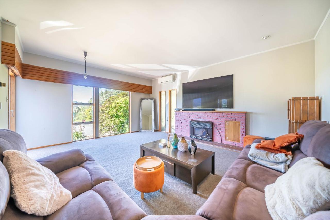 Holiday home Eclectic 70s Mansion