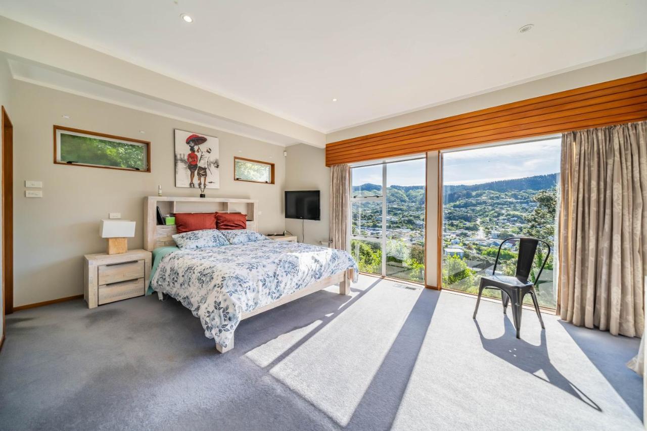 Holiday home Eclectic 70s Mansion