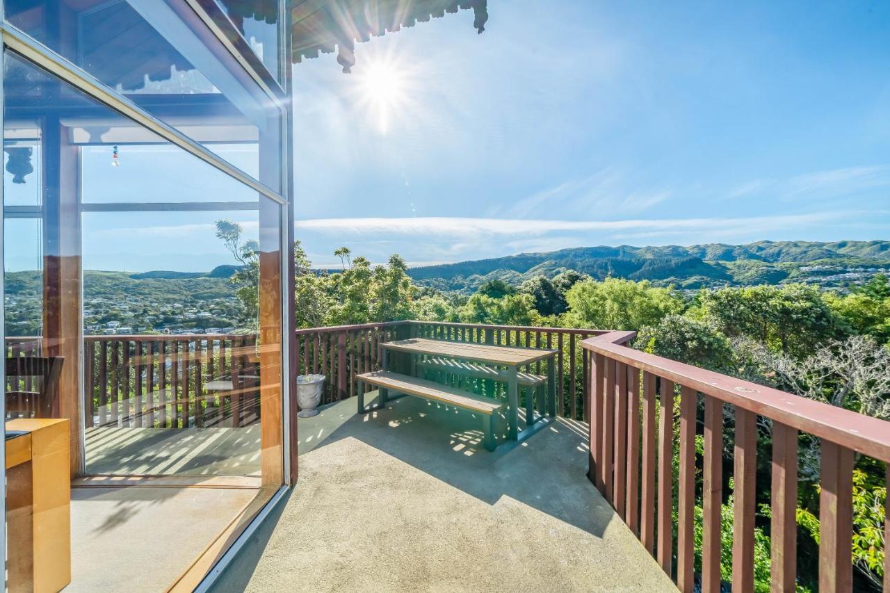 Eclectic 70s Mansion Wellington