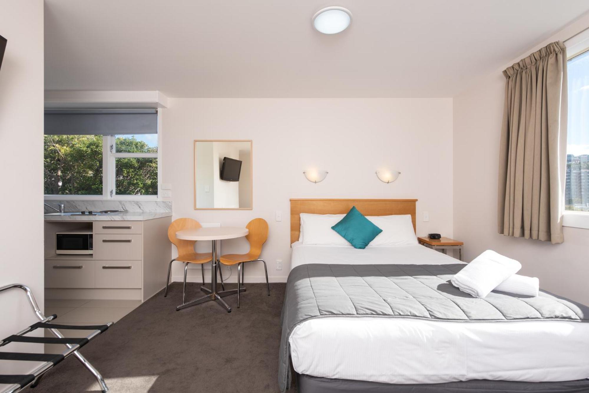 Capital View Motor - Free Parking Motel Wellington