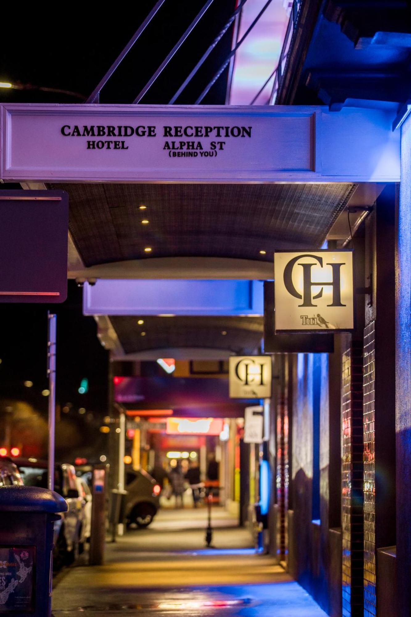 Hostel The Cambridge & Backpackers