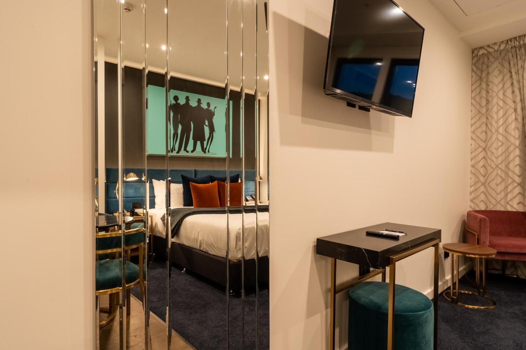 Tryp By Wyndham Wellington, Tory Street