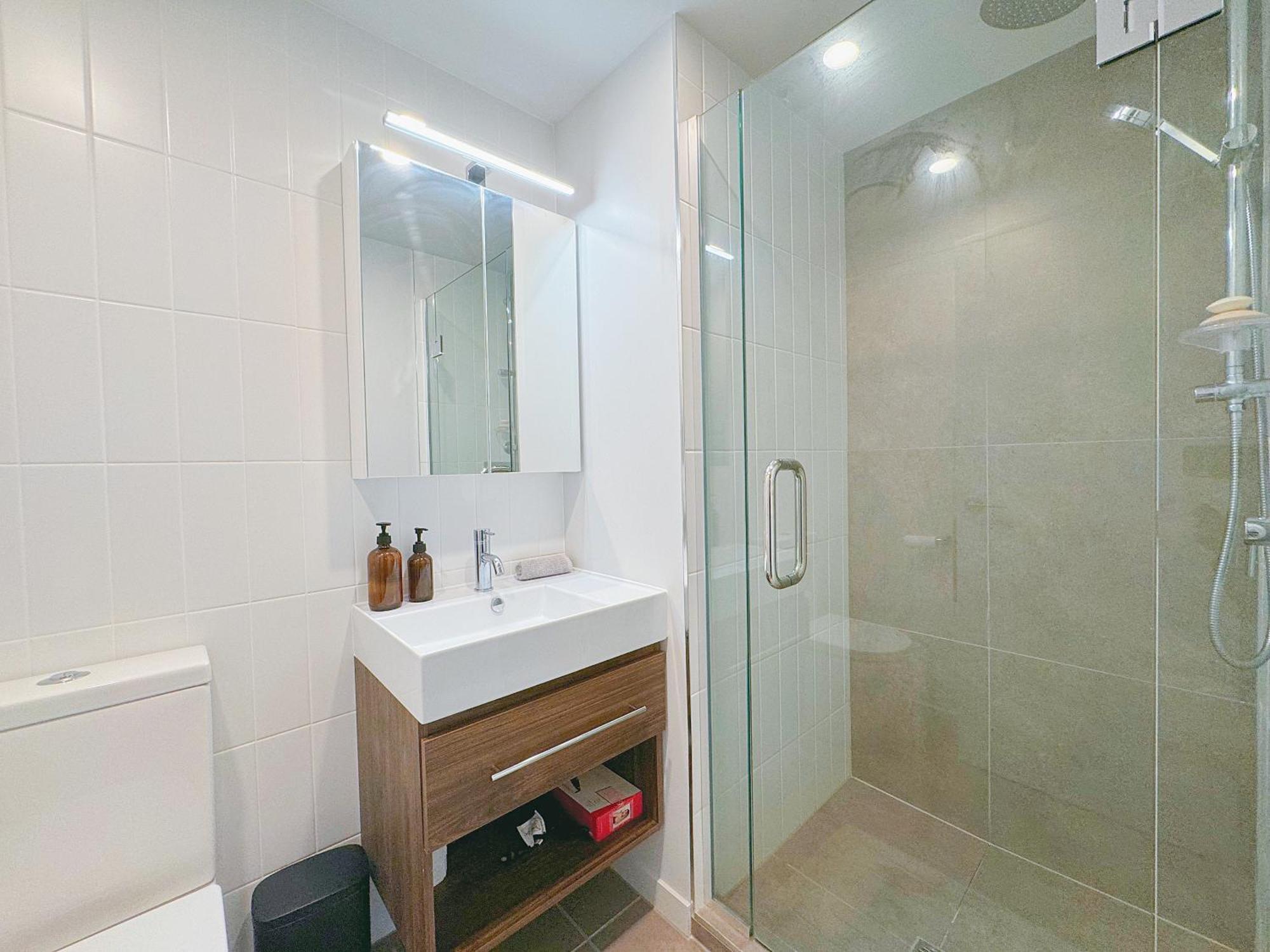 2023 Stylish Apt+ Free Parking Apartamento