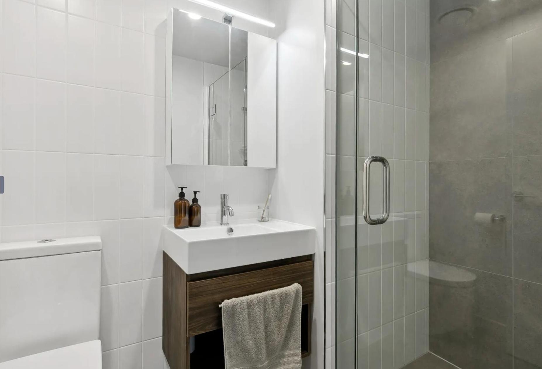 2023 Stylish Apt+ Free Parking Apartamento Wellington